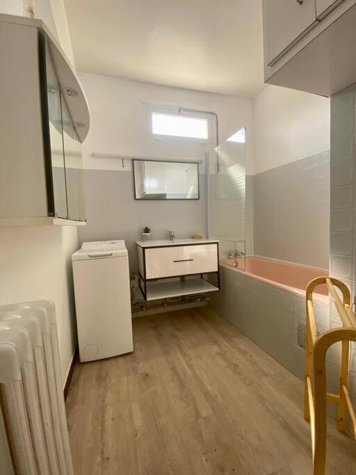Le Buffel - Appartement 4 Chambres, Parking, Wi-Fi, Tram - 8Pers Montpellier Exterior photo