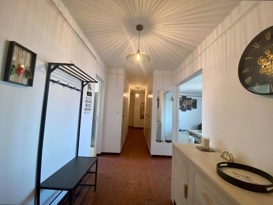 Le Buffel - Appartement 4 Chambres, Parking, Wi-Fi, Tram - 8Pers Montpellier Exterior photo