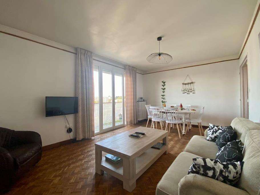 Le Buffel - Appartement 4 Chambres, Parking, Wi-Fi, Tram - 8Pers Montpellier Exterior photo